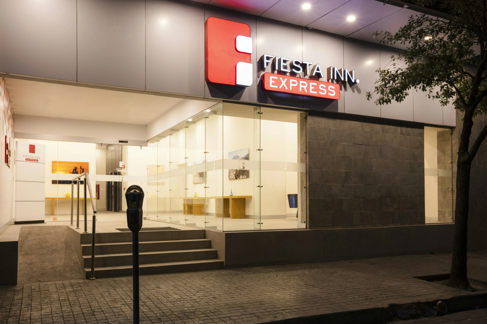 Photo - Fiesta Inn Express Monterrey Centro
