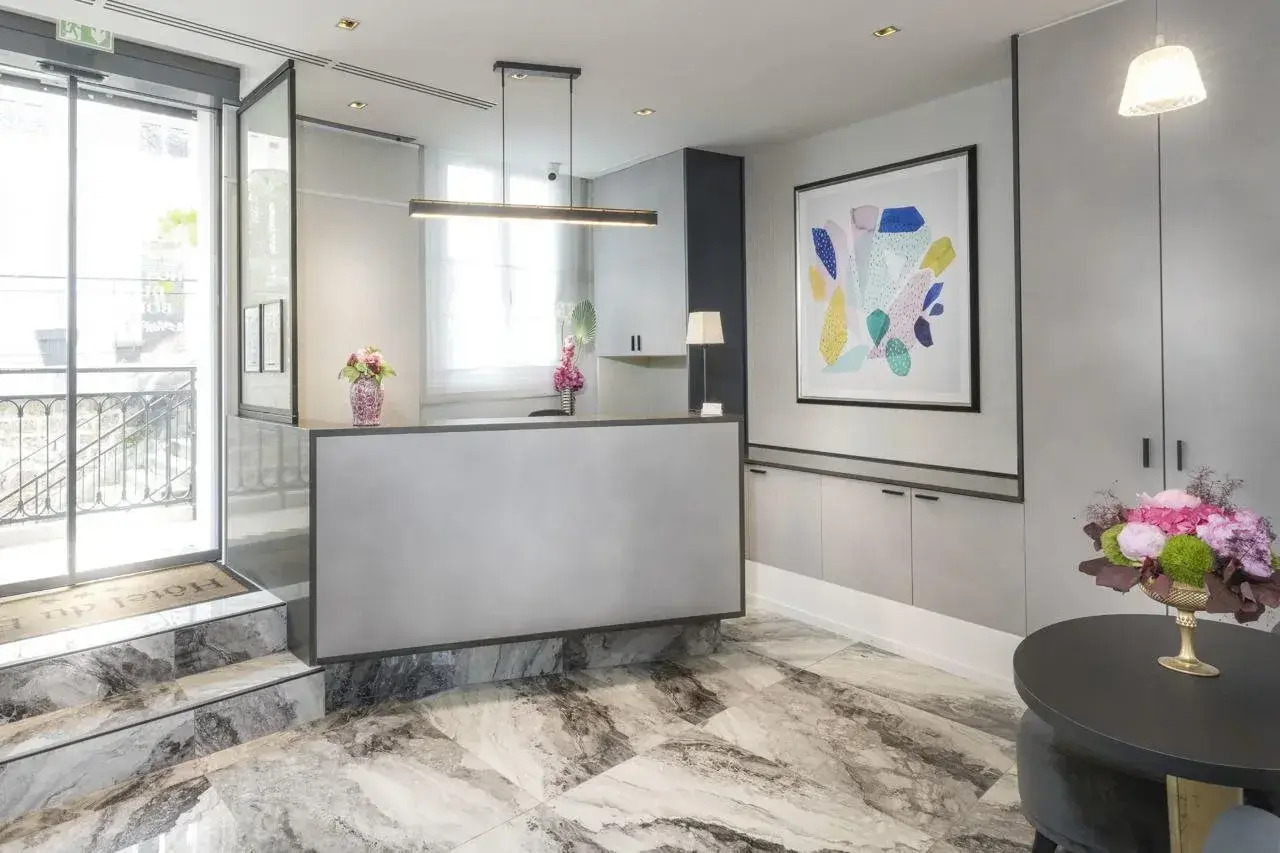 Foto - Hôtel Du Bois Champs-Elysées