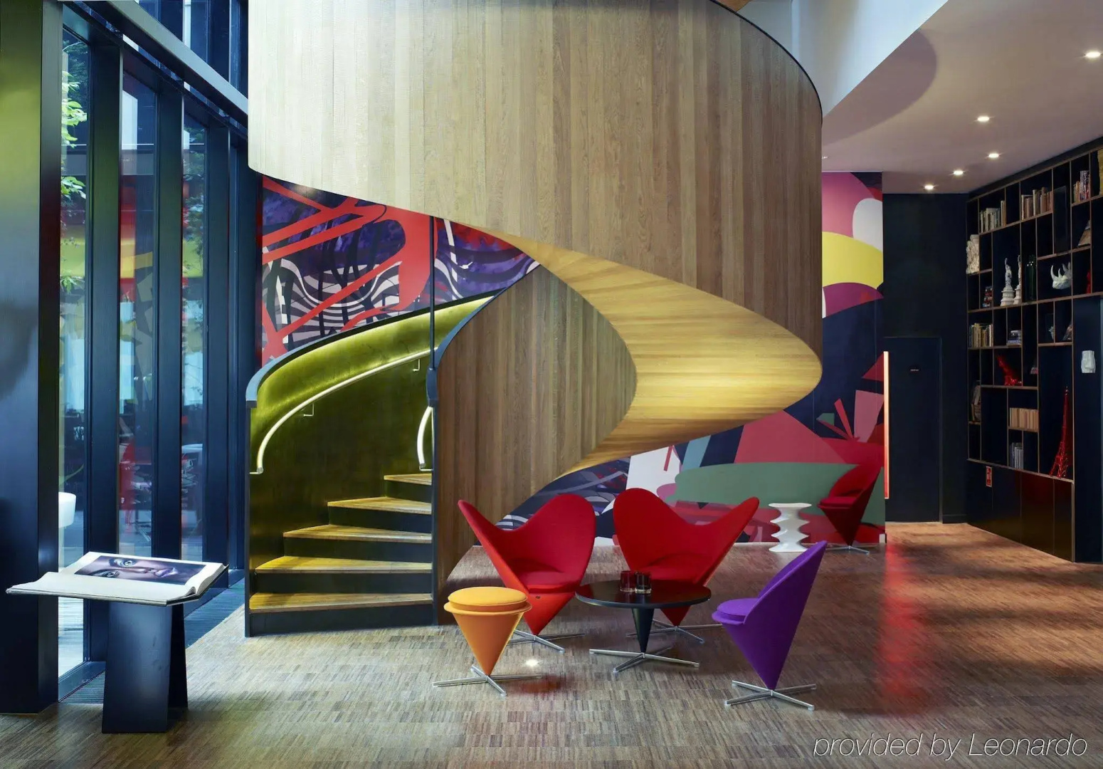 Photo - citizenM London Bankside