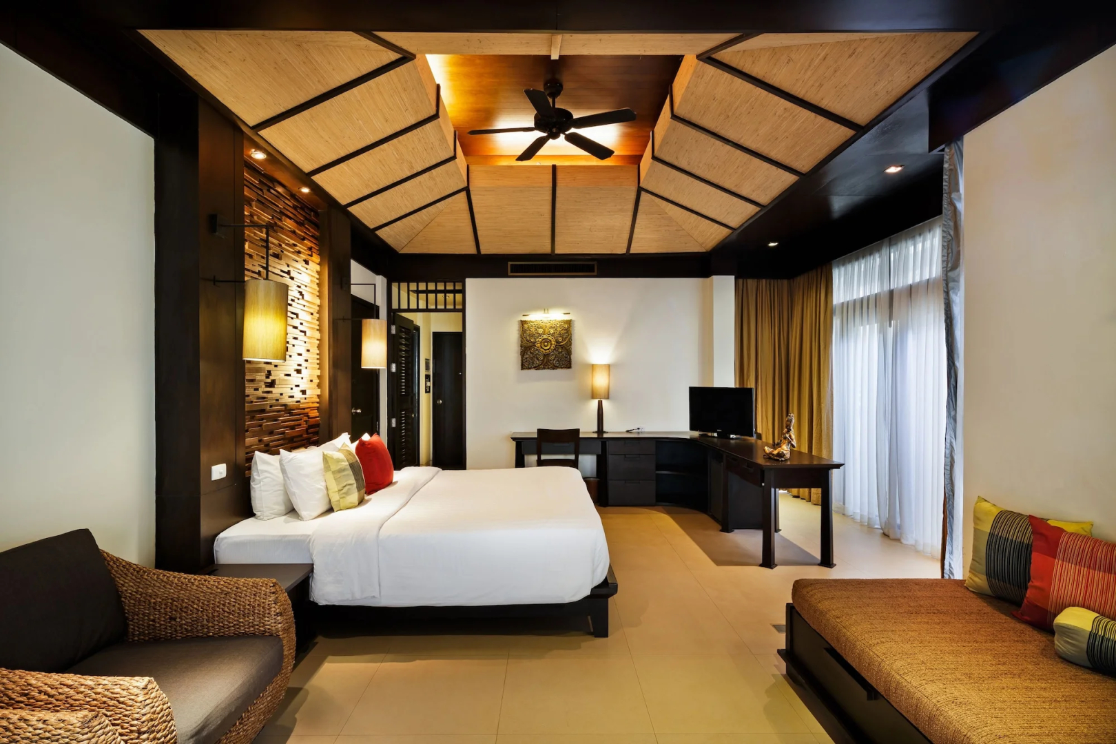 Foto - Impiana Beachfront Resort Patong, Phuket