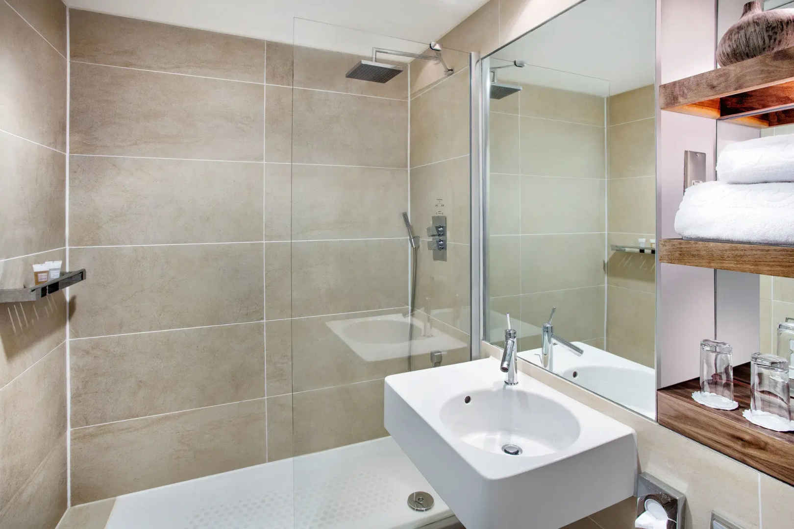 Foto - Leonardo Hotel Cardiff