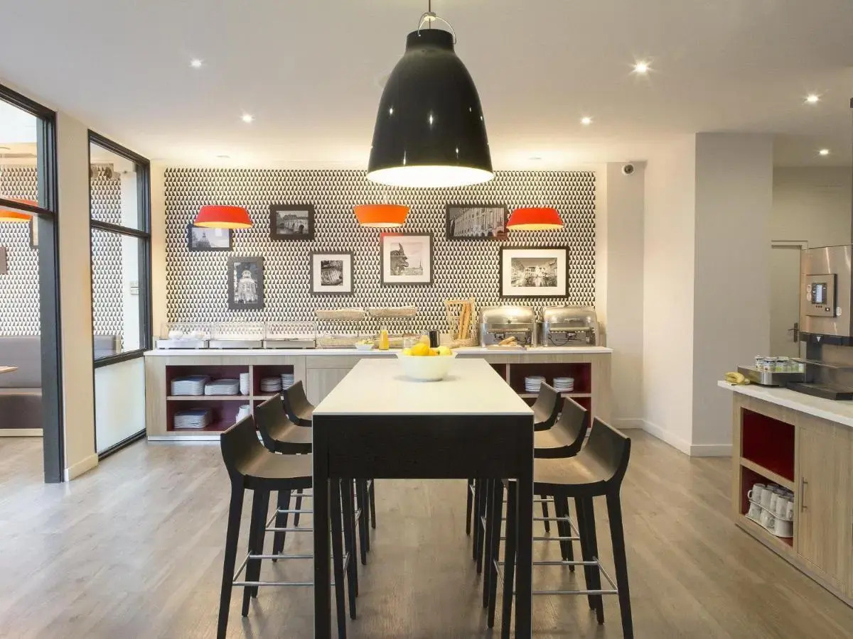 Foto - Kyriad Paris Est - Bois de Vincennes