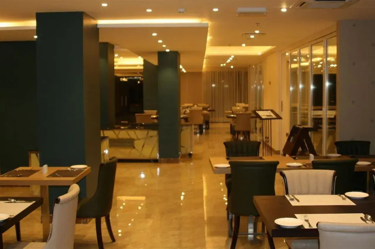 Photo - The Secure Inn Hotel Muscat