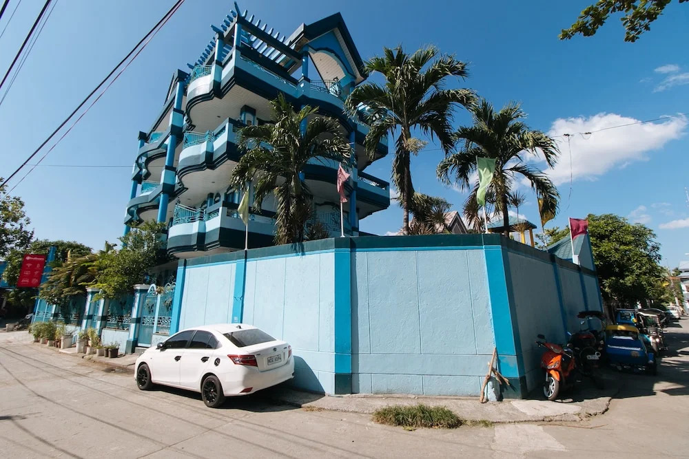 Photo - RedDoorz Plus at Villa Gloria Taguig