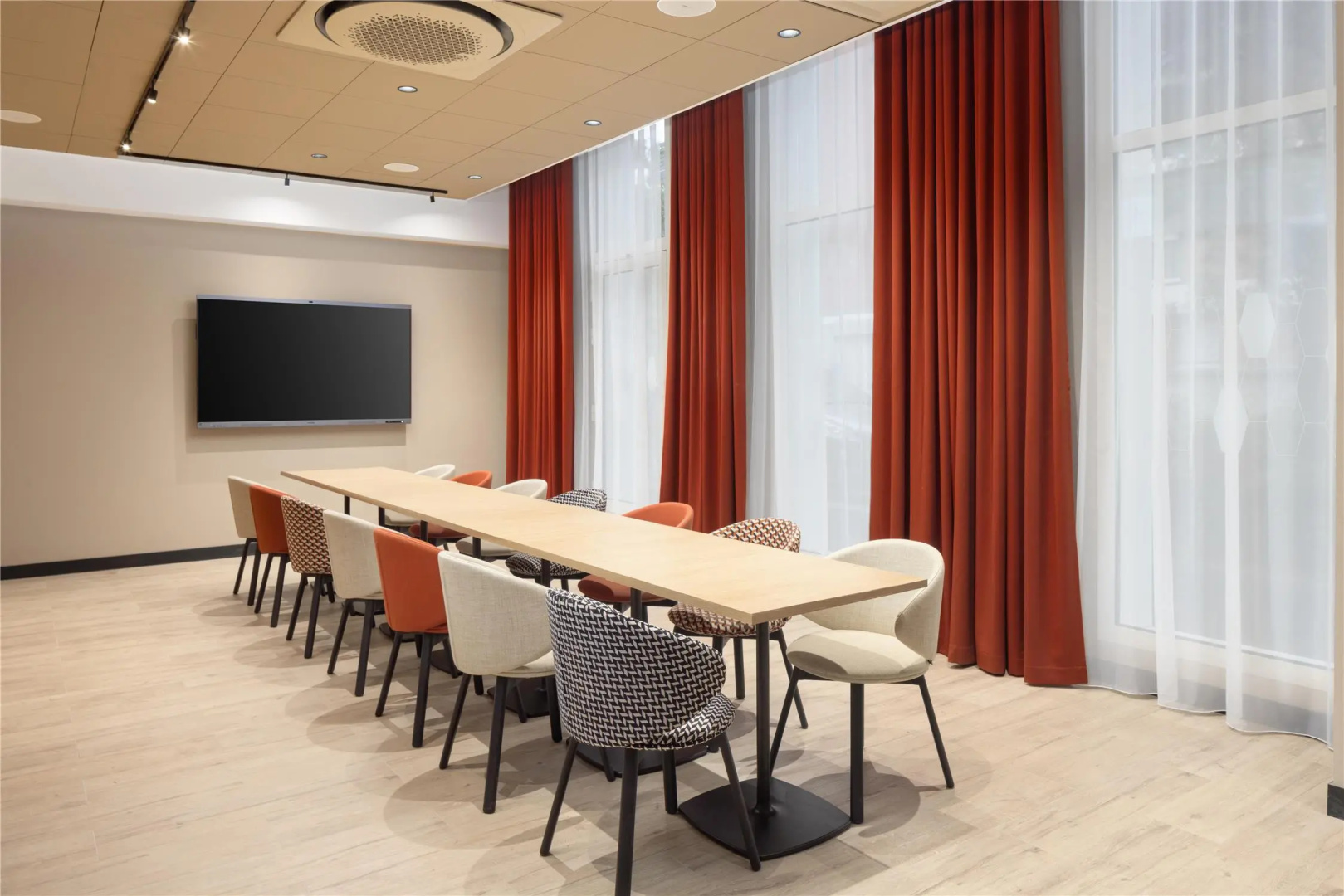 Photo - Hampton By Hilton Paris Saint Ouen