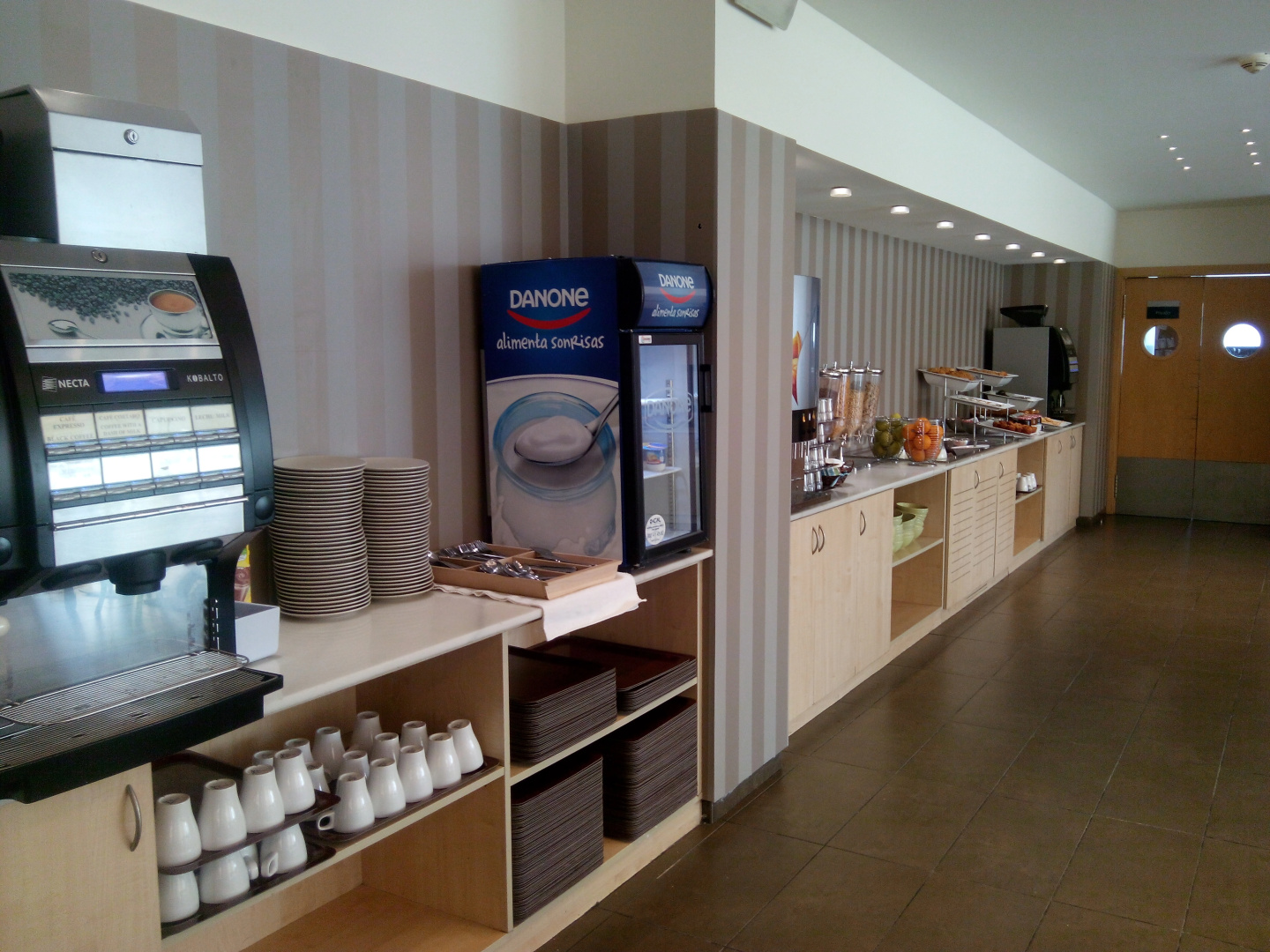 Photo - B&B Madrid Aeropuerto T1 T2 T3
