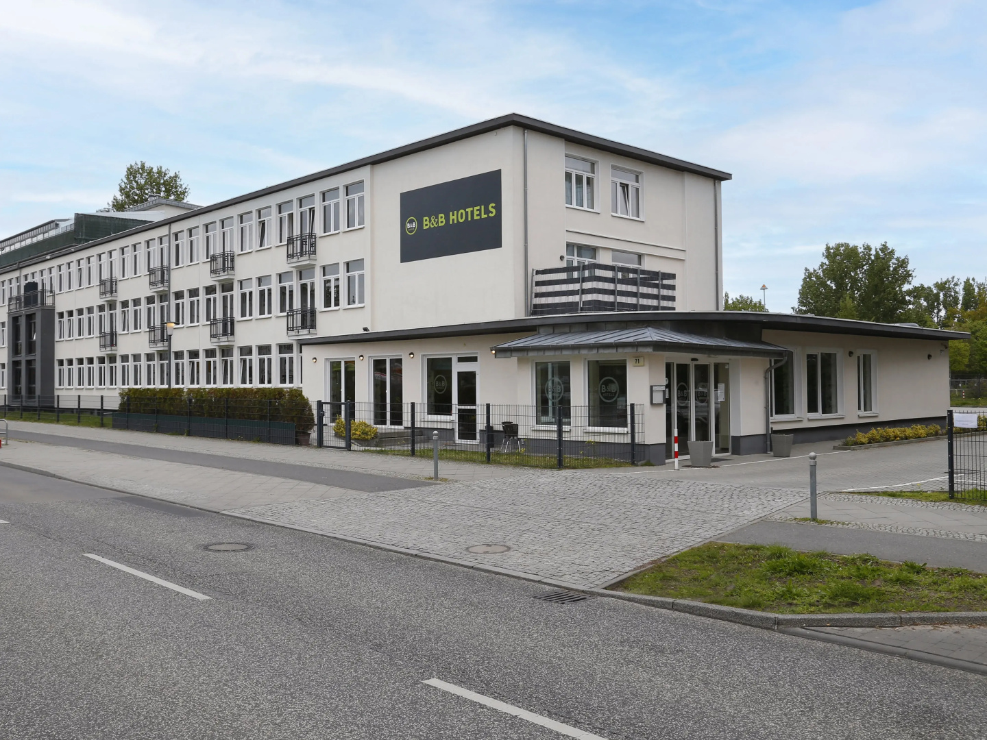 Photo - B&B HOTEL Berlin-Adlershof