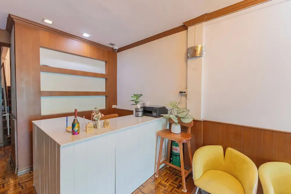 Foto - Calmly Stay Ratchada