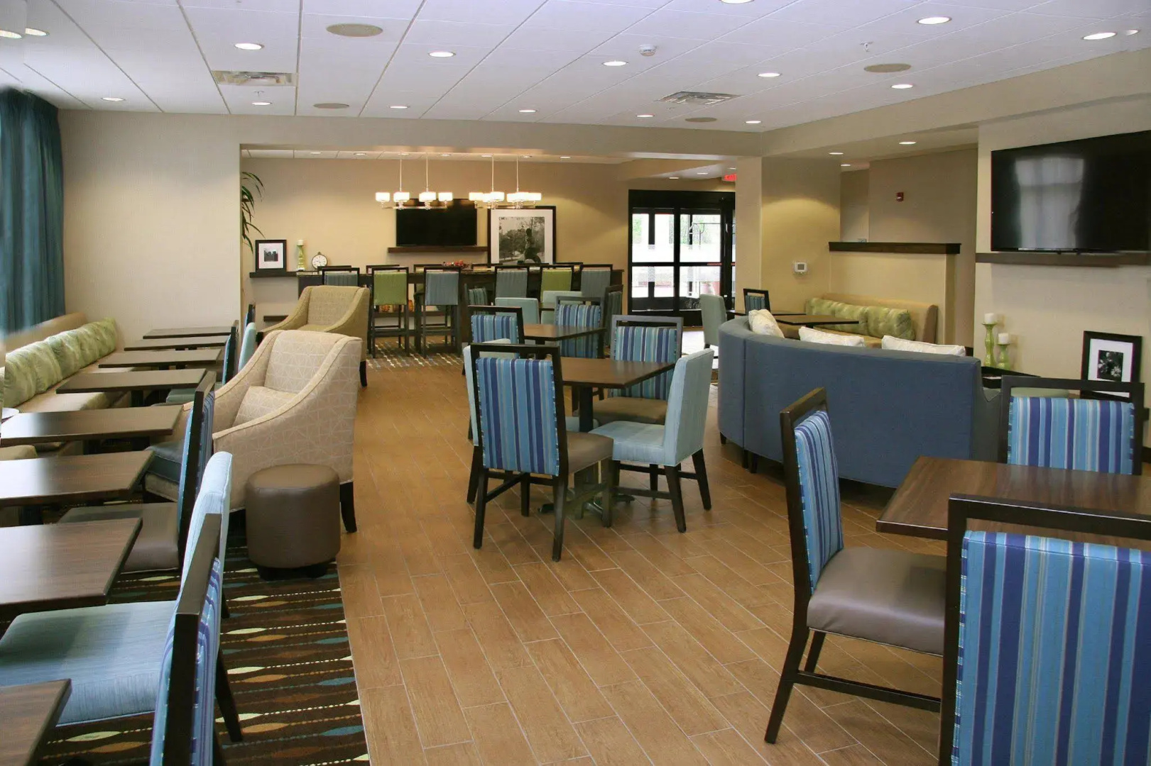 Photo - Hampton Inn Pittsburgh-Bridgeville