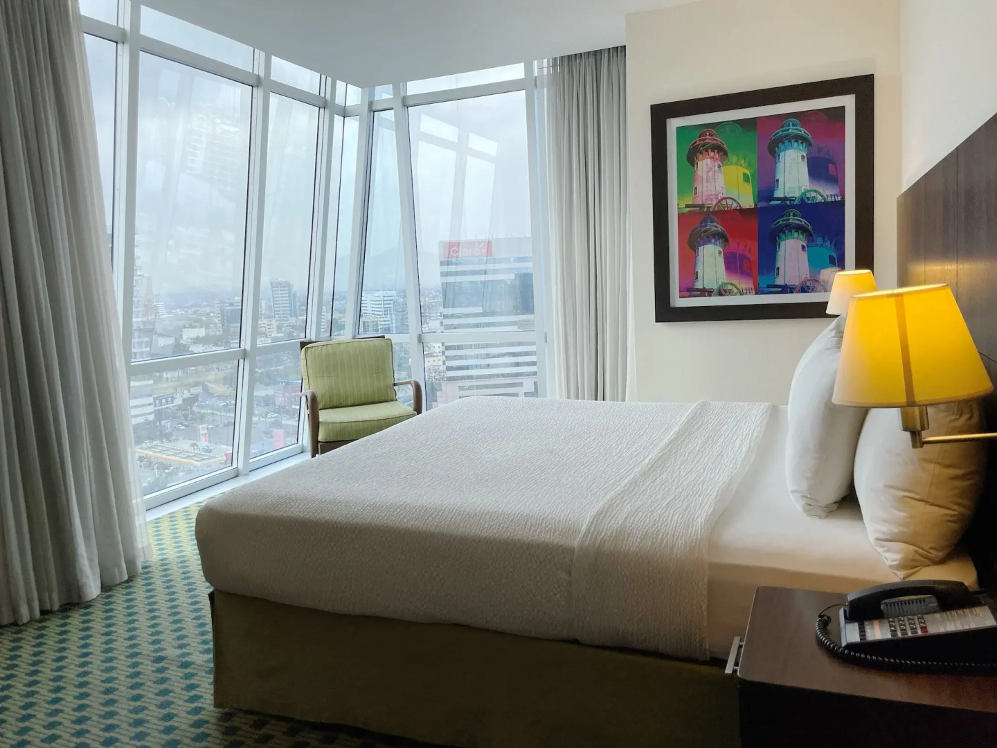 Photo - Courtyard by Marriott Guayaquil