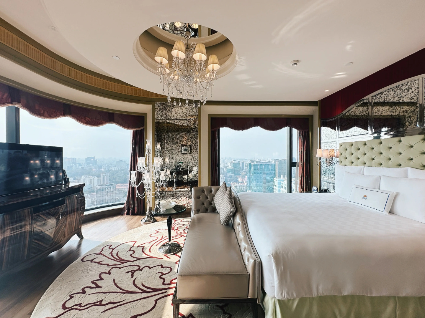 Photo - The Reverie Saigon