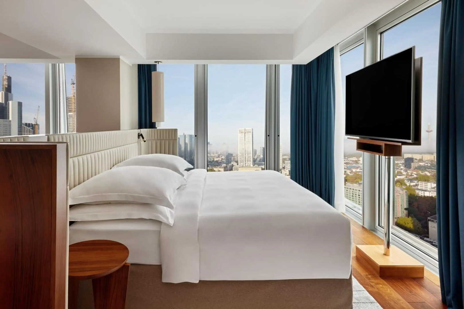Photo - JW Marriott Hotel Frankfurt