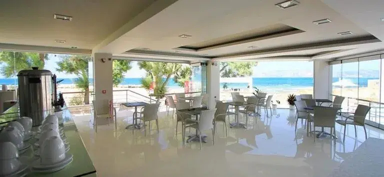 Photo - Nautilus Bay Hotel