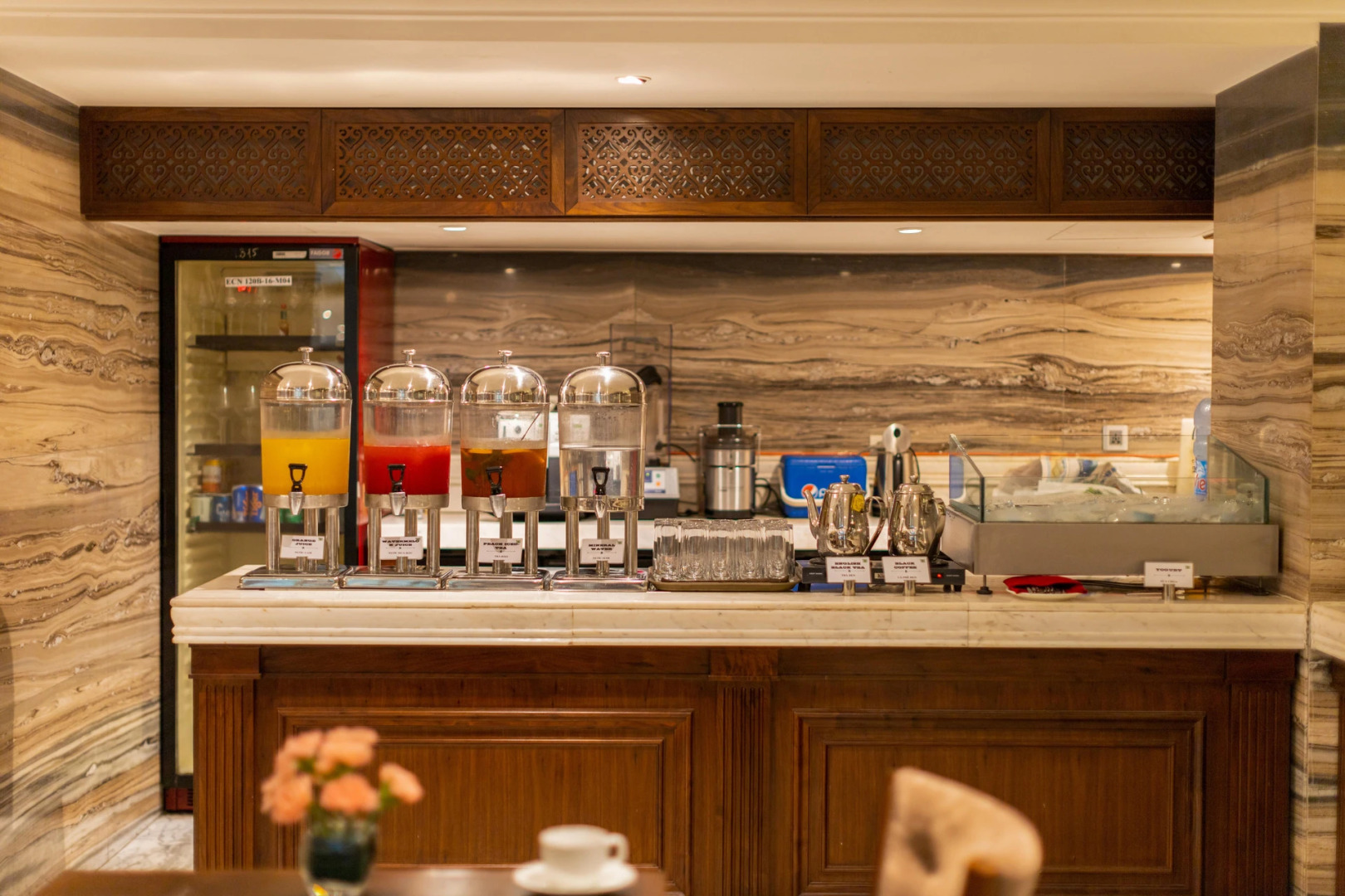 Photo - The Lapis Hotel