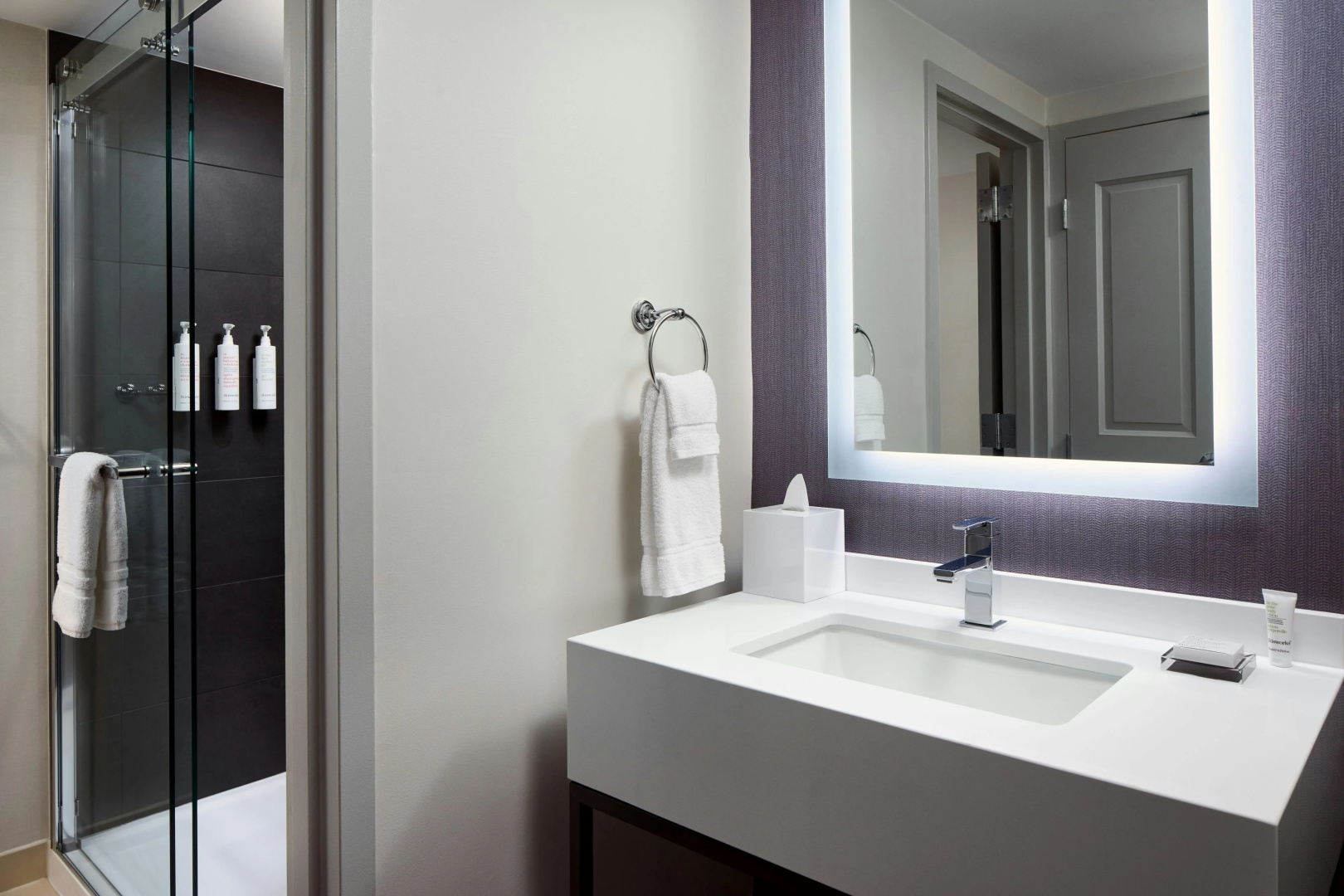 Photo - Falls Church Marriott Fairview Park
