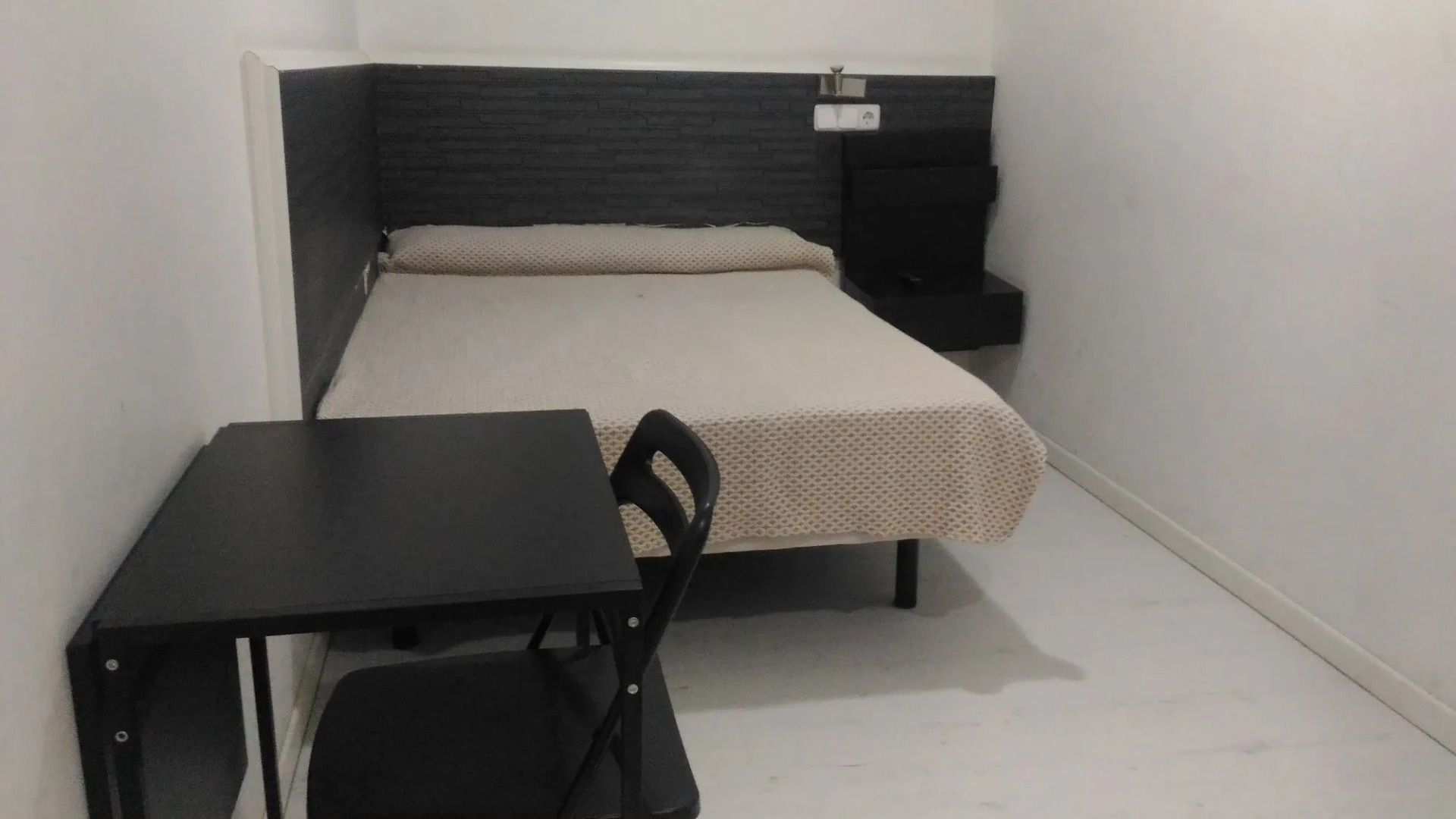 Photo - Hostal JQ Madrid 1