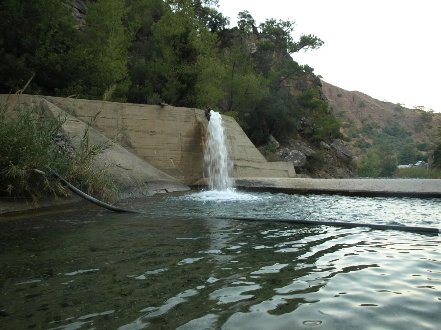 Photo - Sarikampos Beach