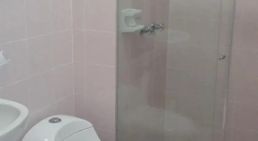 Foto - Hotel Axis Inn By GEH Suites