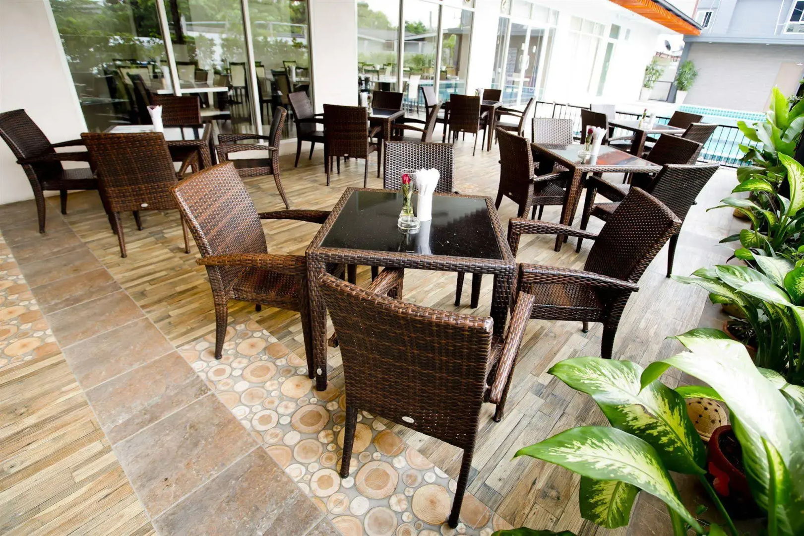 Foto - Sinsuvarn Airport Suite Hotel