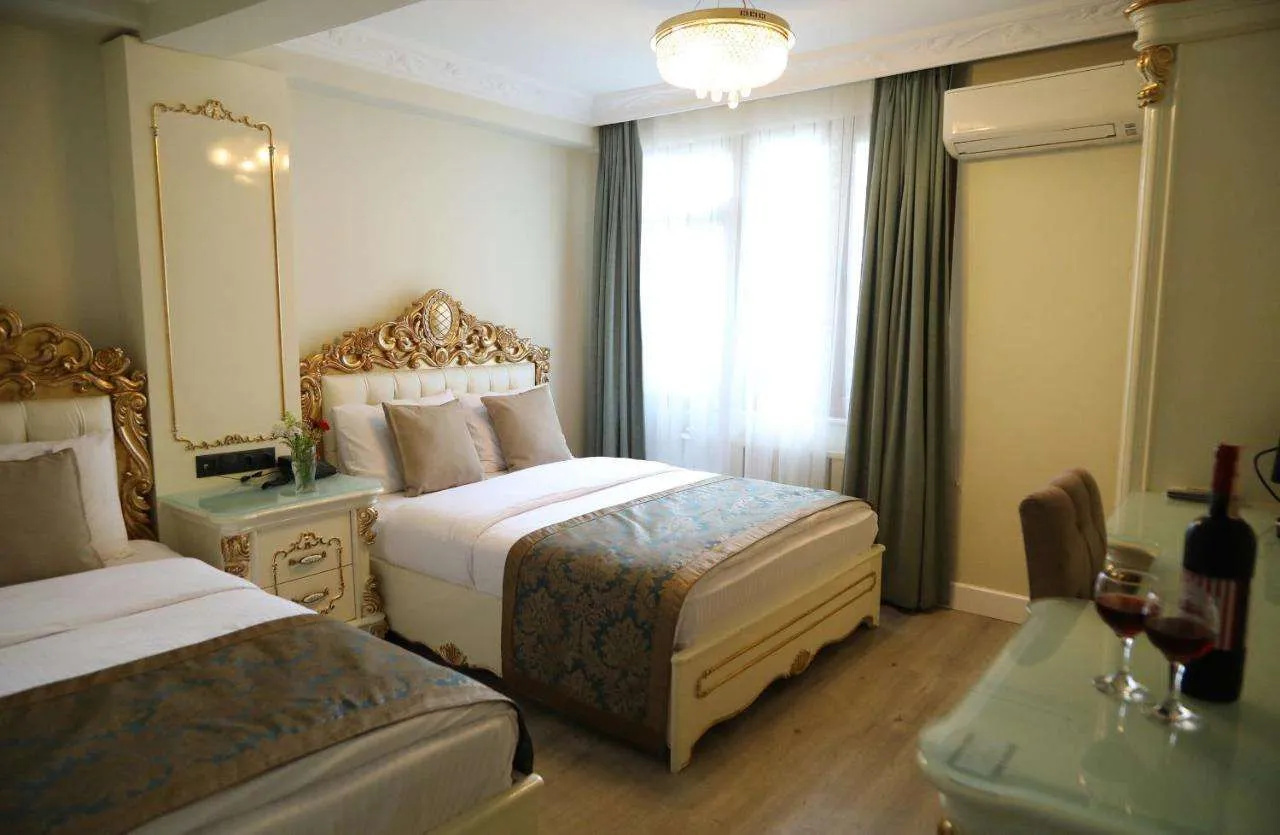 Photo - Best Town Hotel