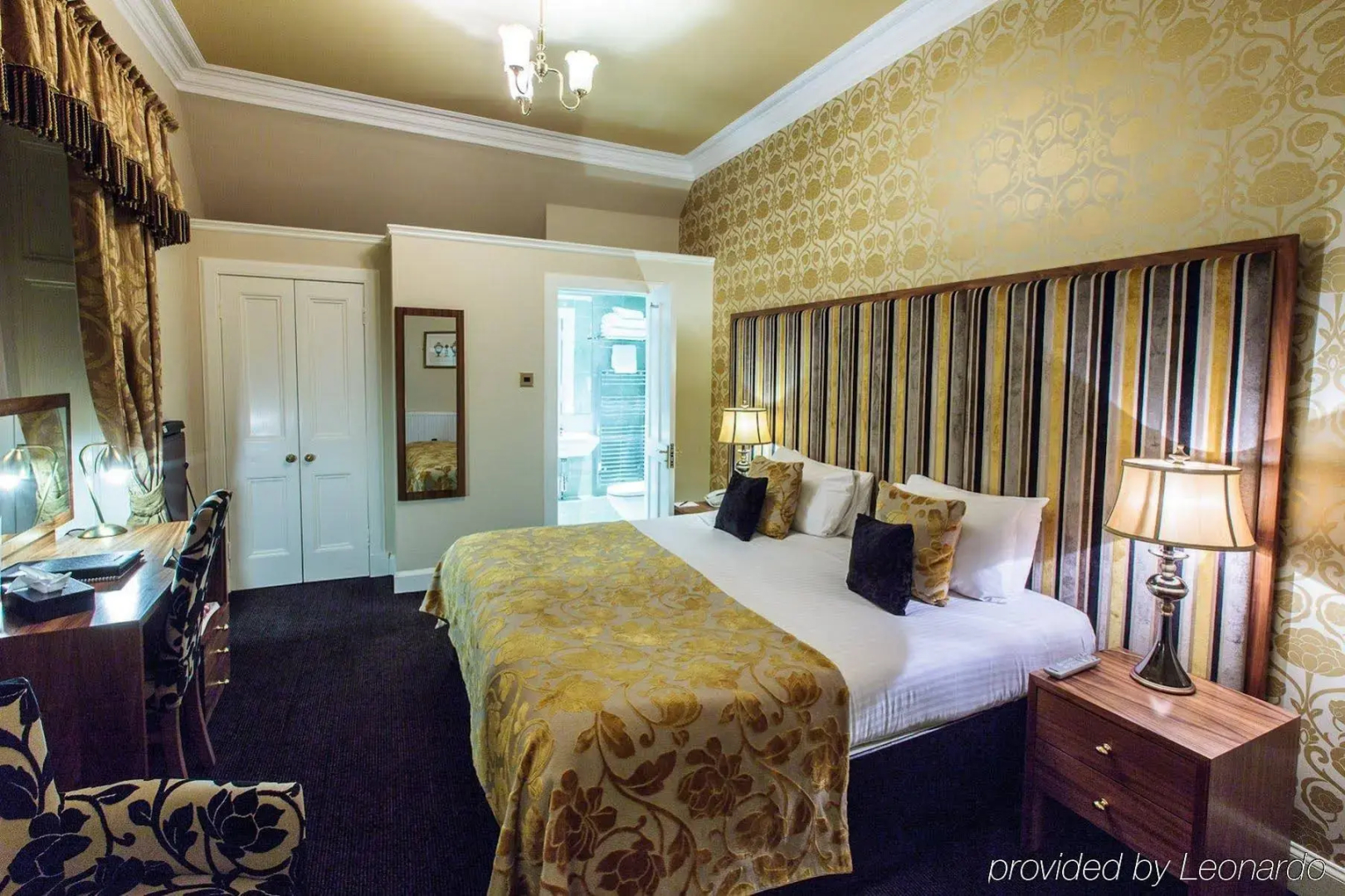 Photo - The Roseate Edinburgh - Small Luxury Hotels of the World