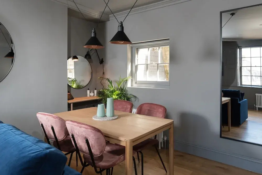 Foto - Hiding Space - Trim Street Apartments