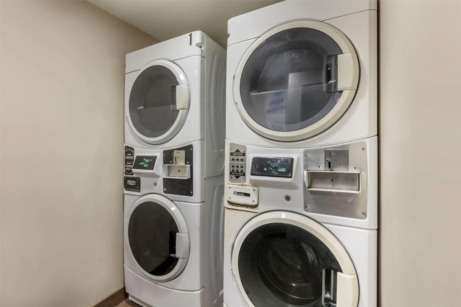 Photo - Best Western Plus North Miami-Bal Harbour