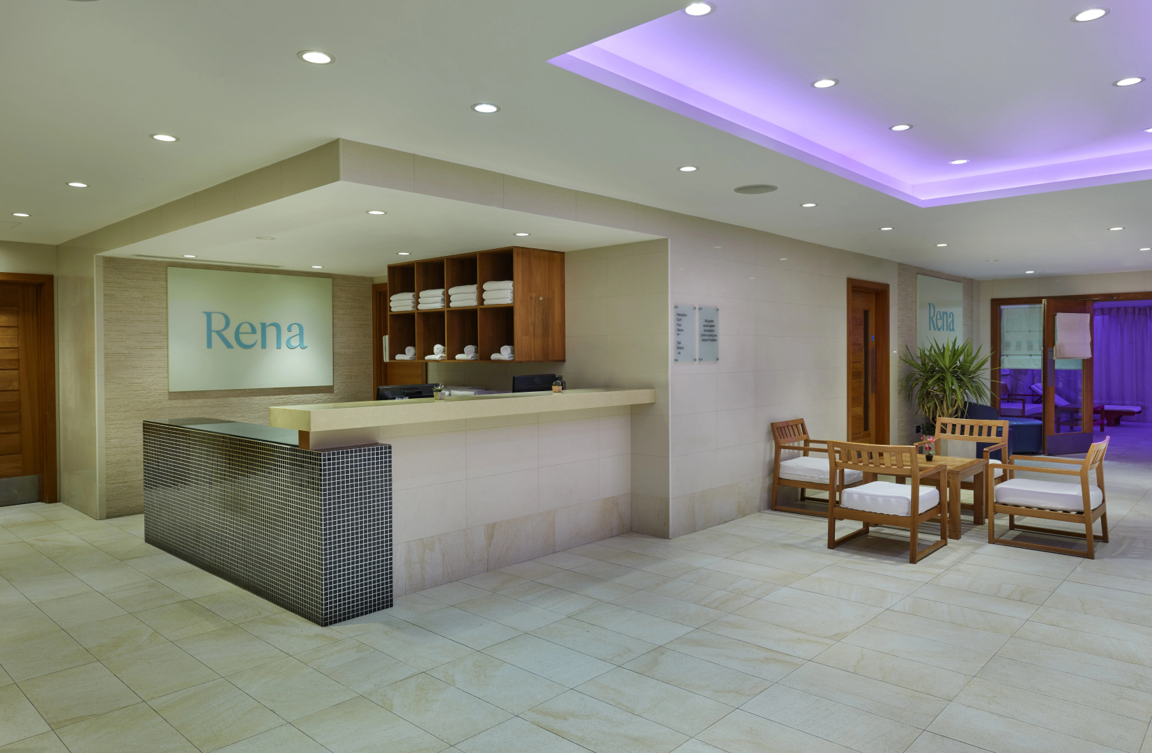 Photo - Leonardo Royal Hotel London Tower Bridge