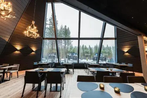 Photo - Glass Resort