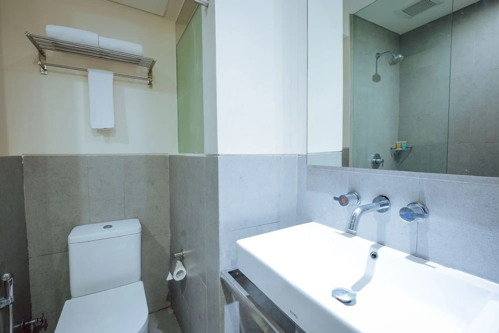Photo - J Hotel Kuta