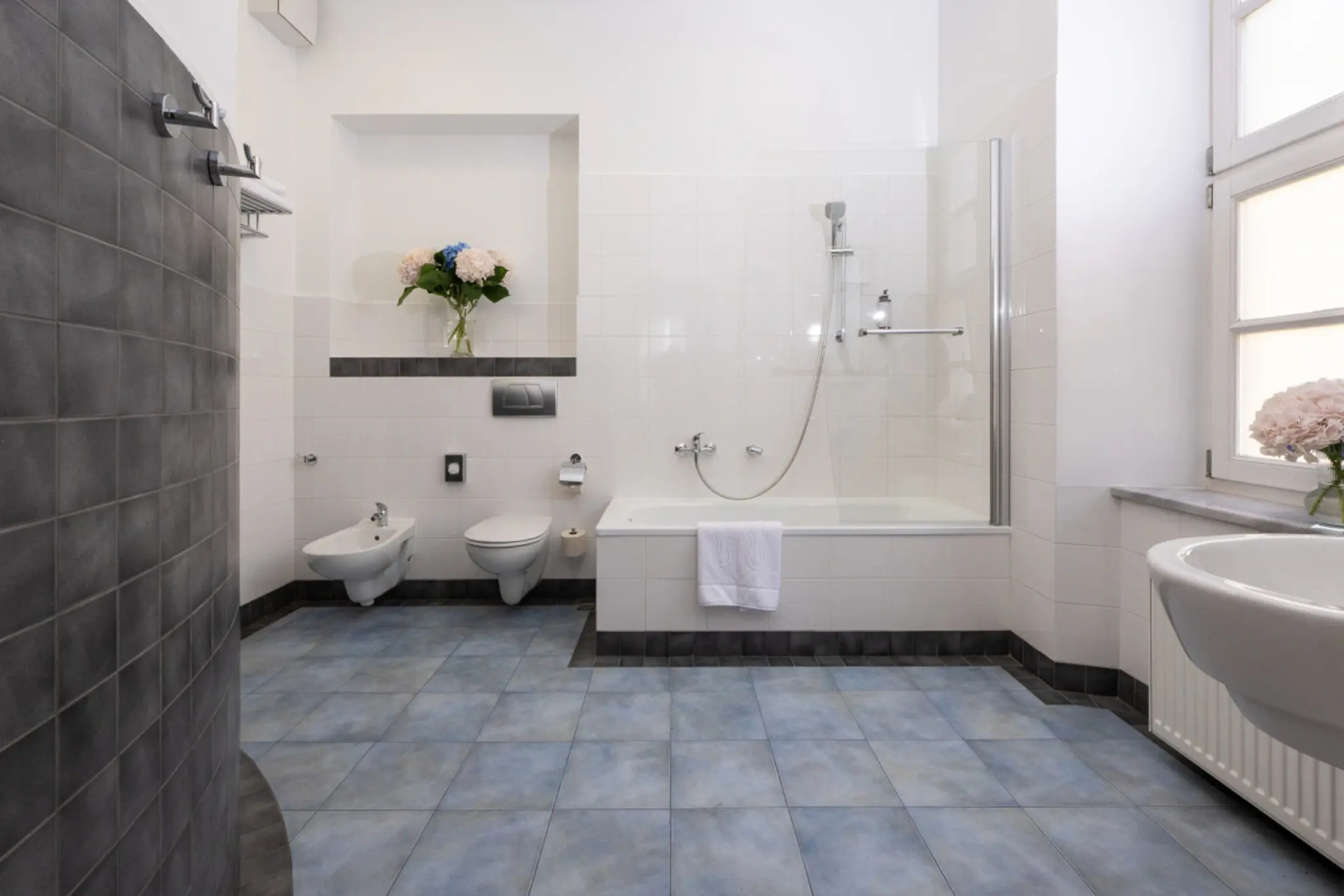 Photo - Palladian Hotel