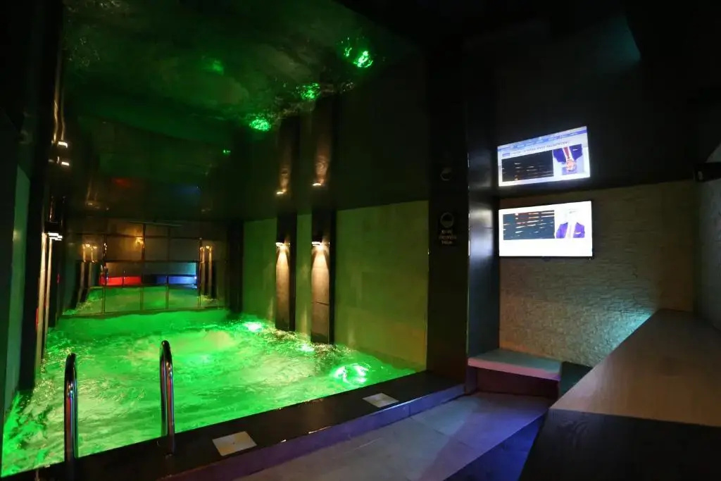Photo - Life Corner Hotel