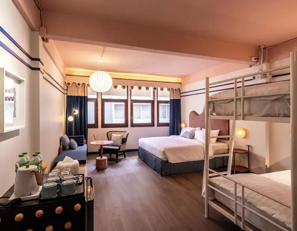 Photo - Blu Dock Restel Bangkok