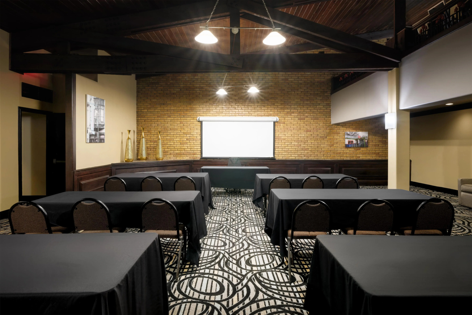 Photo - Aiden Austin City Hotel