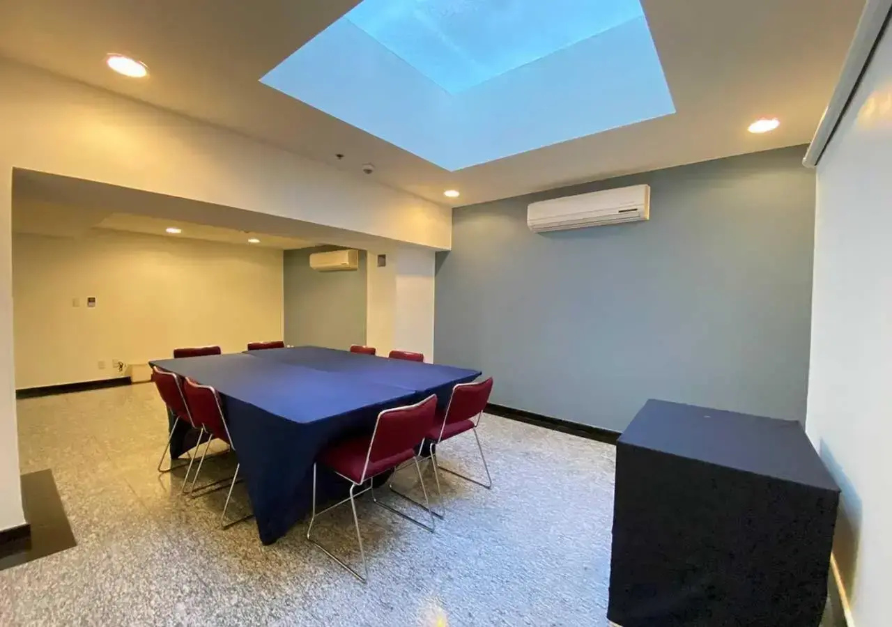 Foto - Hotel MX forum buenavista CDMX, Trademark by Wyndham