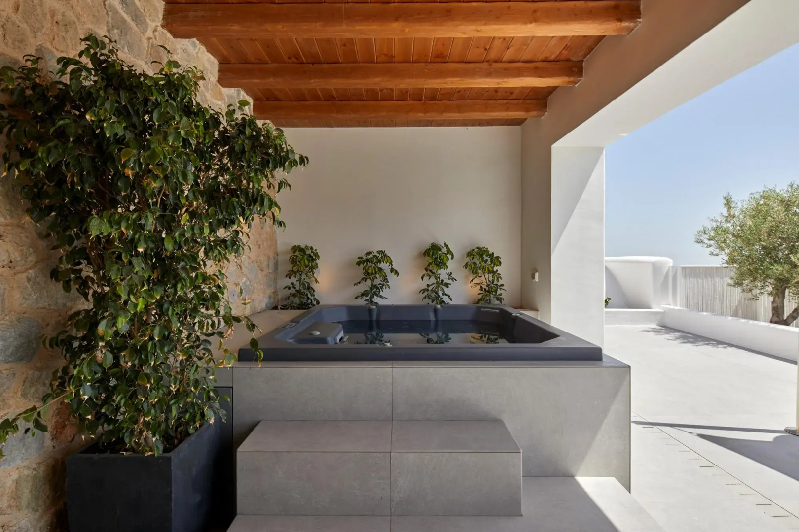 Foto - Kamini White I Villa