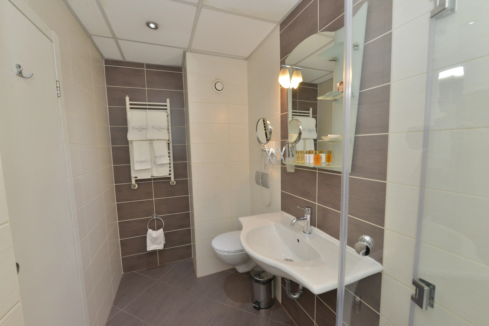 Photo - Art Plaza Hotel