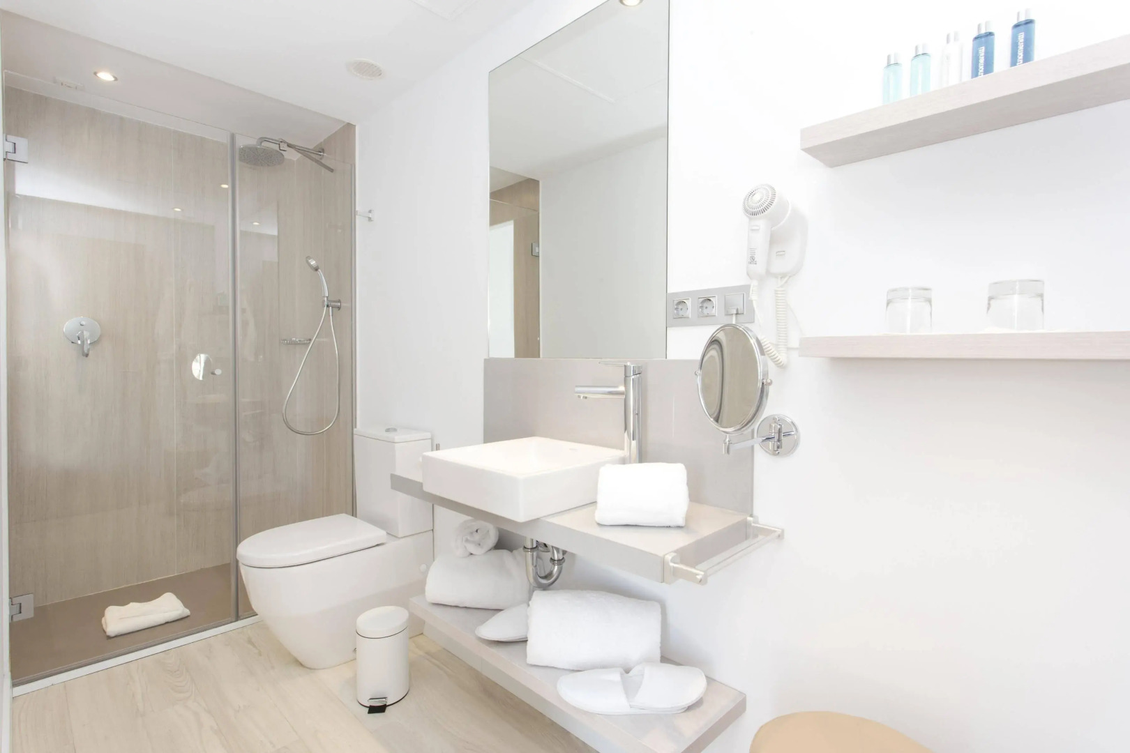 Foto - Llaut Boutique Hotel