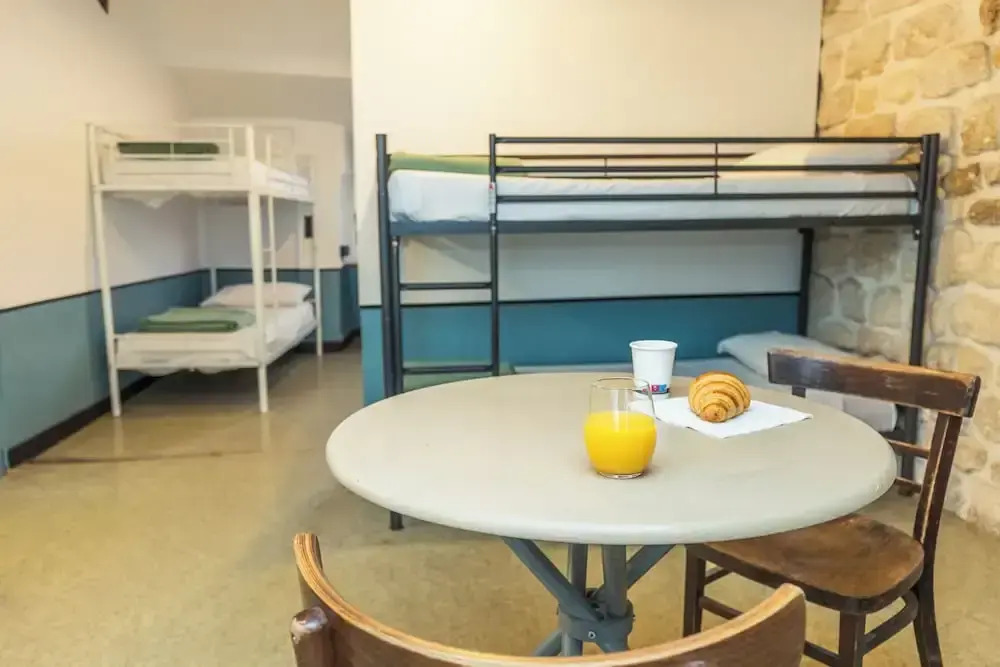 Foto - Young and Happy Latin Quarter by Hiphophostels