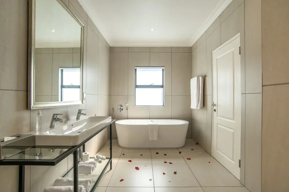 Photo - The Northcliff Boutique Hotel