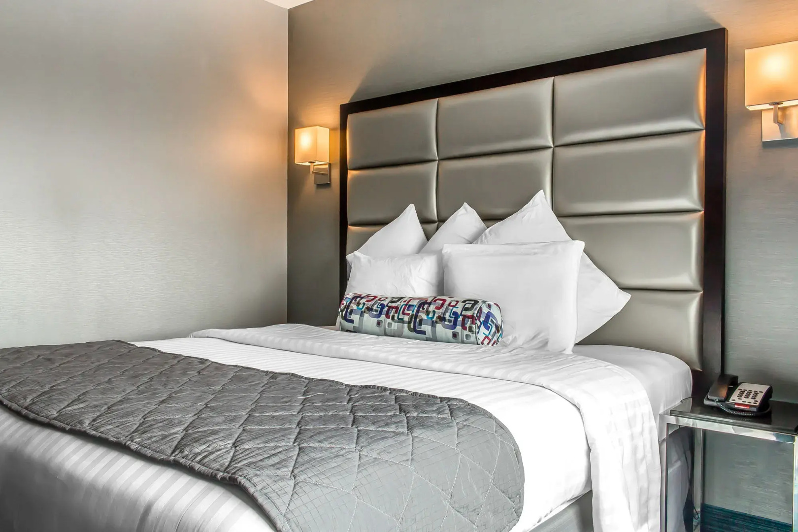 Foto - Umbrella Hotel Bronx