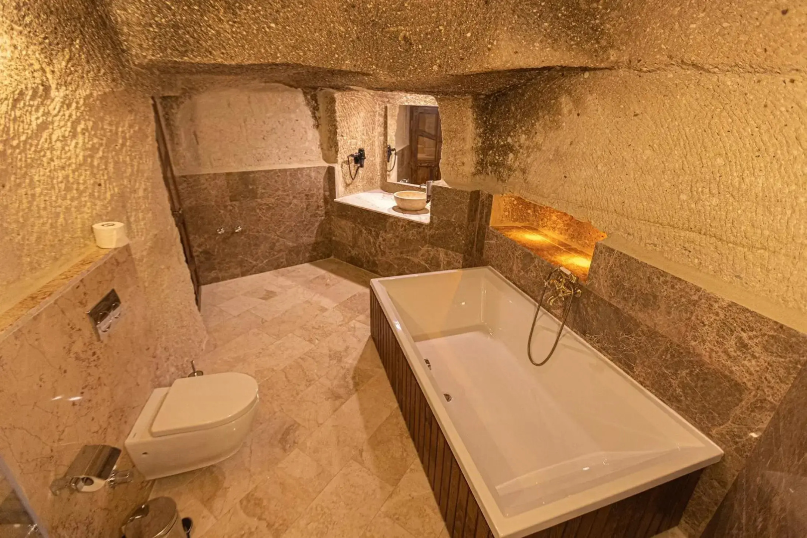 Photo - Taskonak Hotel
