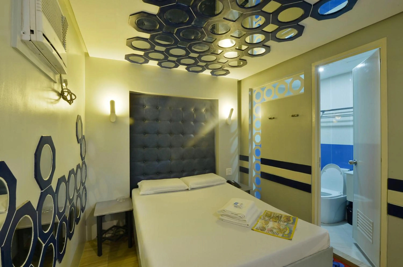 Photo - Hotel 99 Monumento Caloocan
