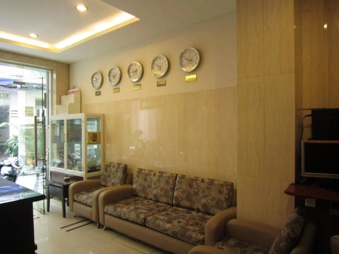 Photo - Hoang Hoang Hotel (Bloom 3)