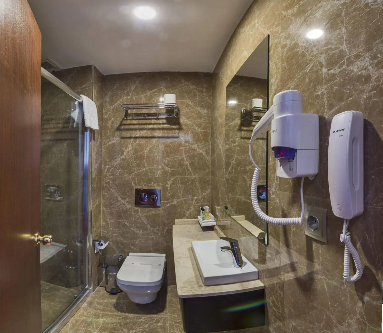 Foto - Escardin Hotel