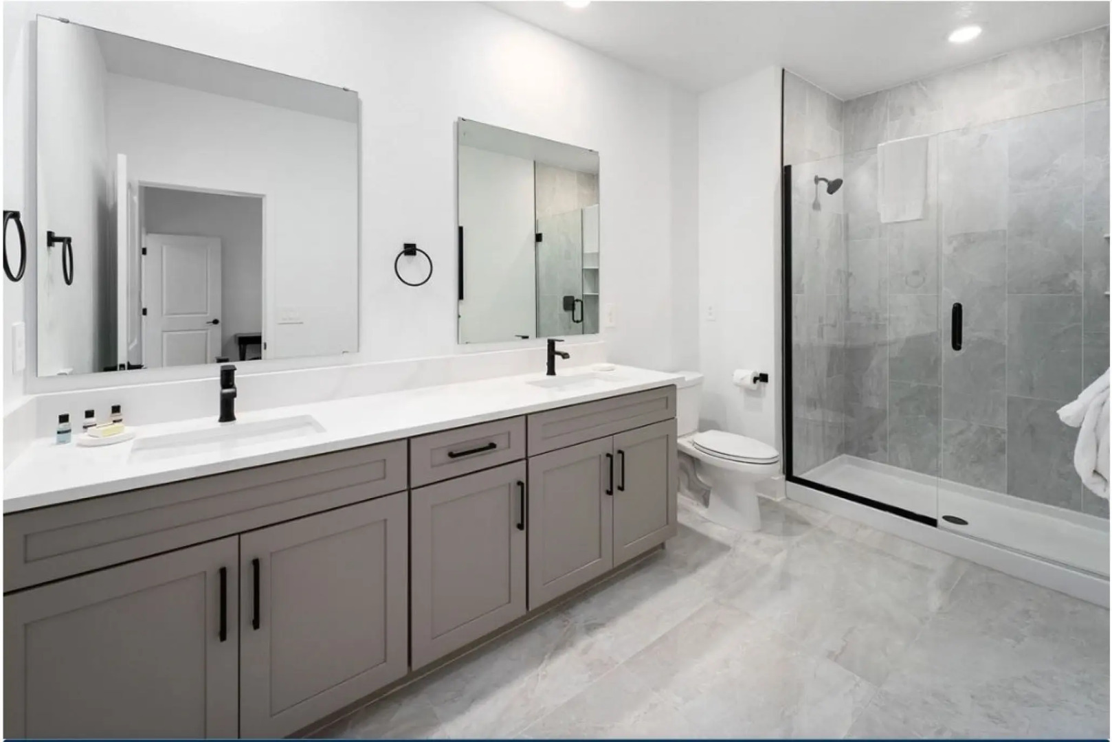 Photo - Villatel Orlando Resort, Apartments by Marriott Bonvoy