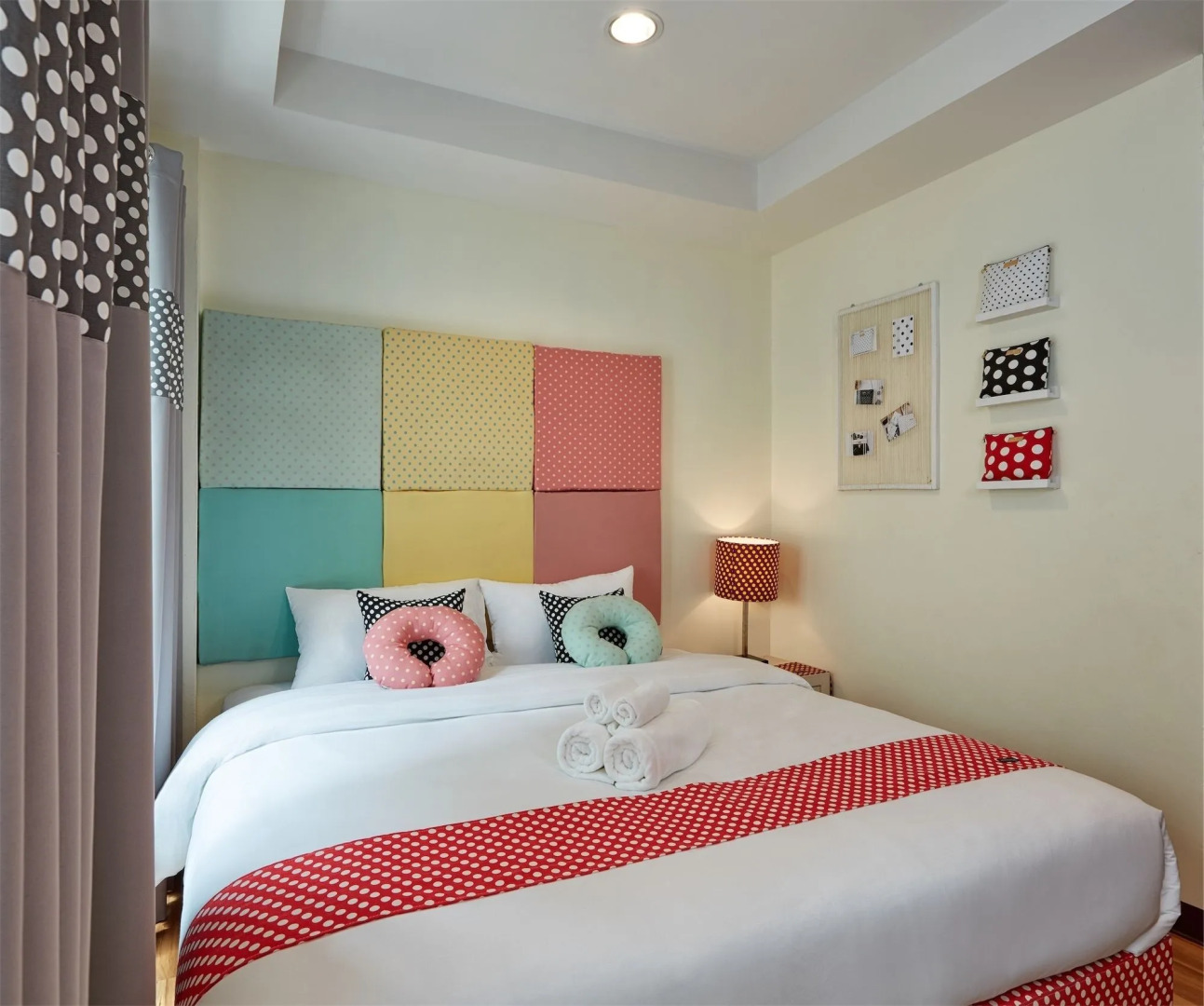 Photo - Bangkok River Loka Hotel