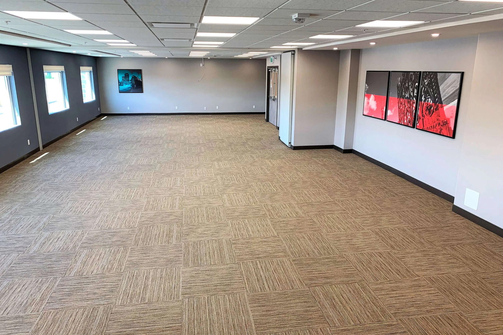 Photo - Wingate by Wyndham Kanata West Ottawa