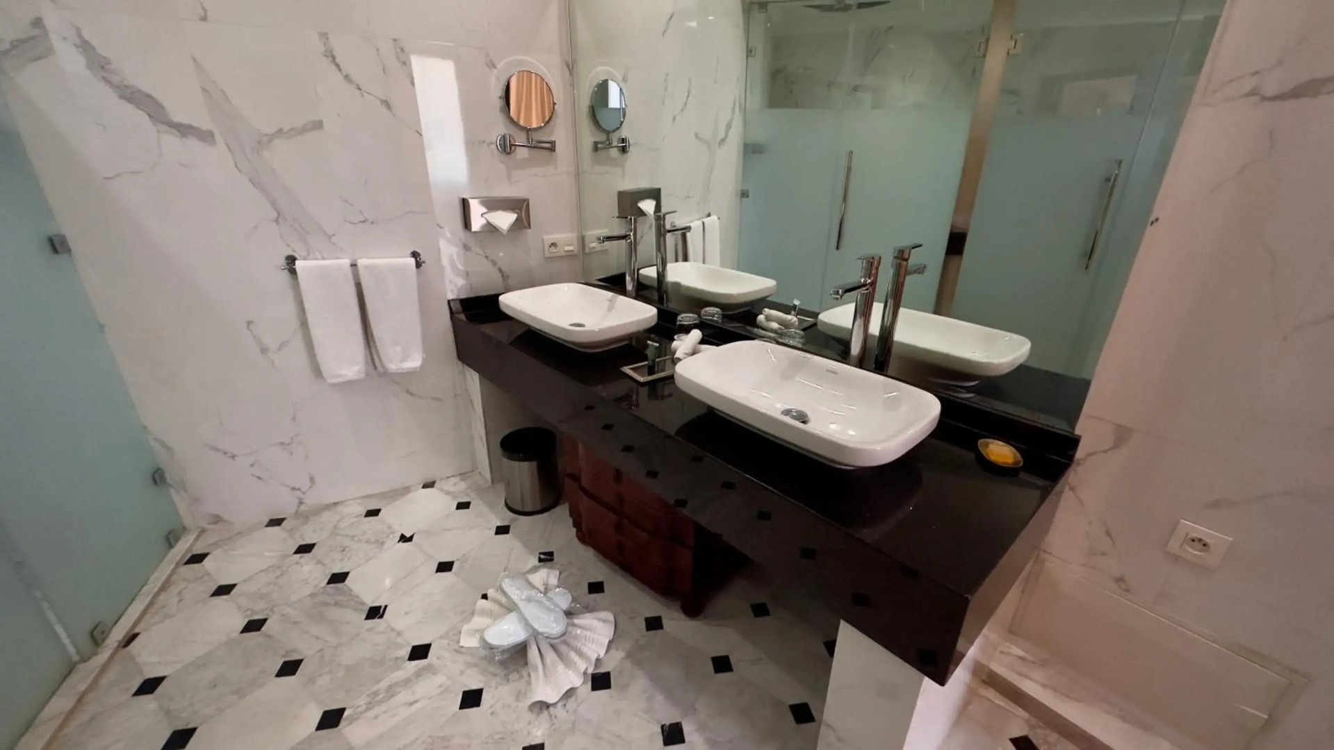 Photo - Sillage Palace Sky & Spa