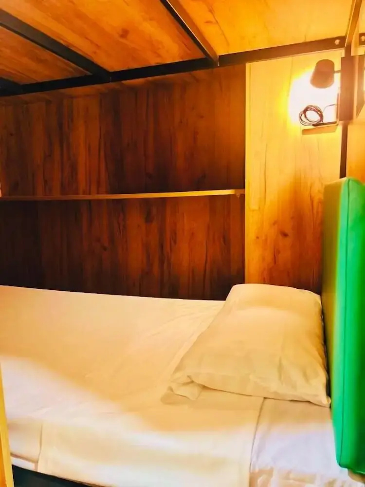 Photo - Urban Inn Madrid